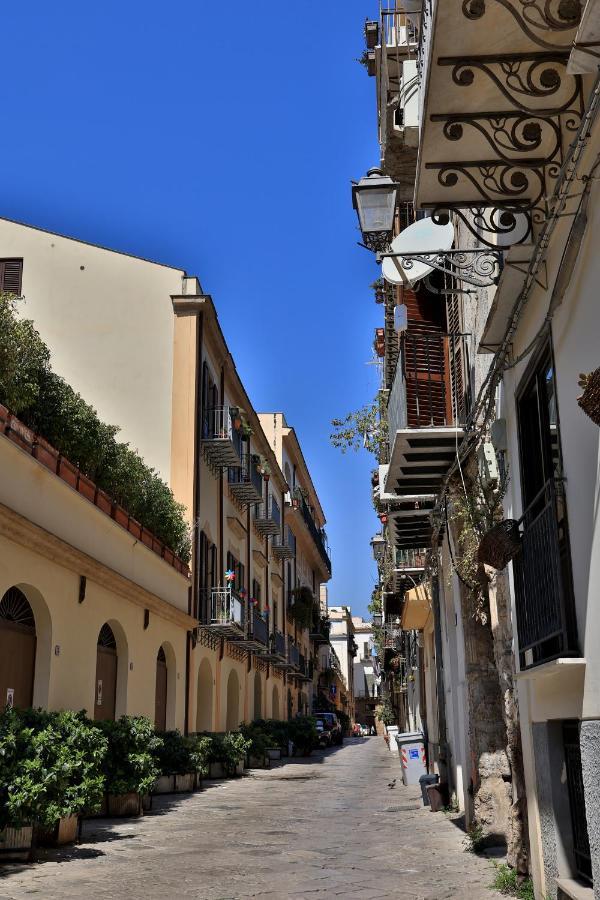 Ferienwohnung A Casa Di Francy Palermo Exterior foto